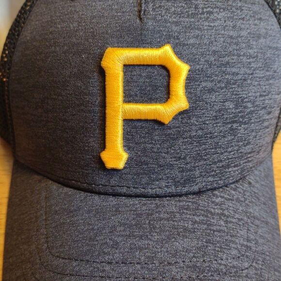 Under Armour Pittsburgh Pirates Trucker Snapback Hat - NWOT - Picture 2 of 8
